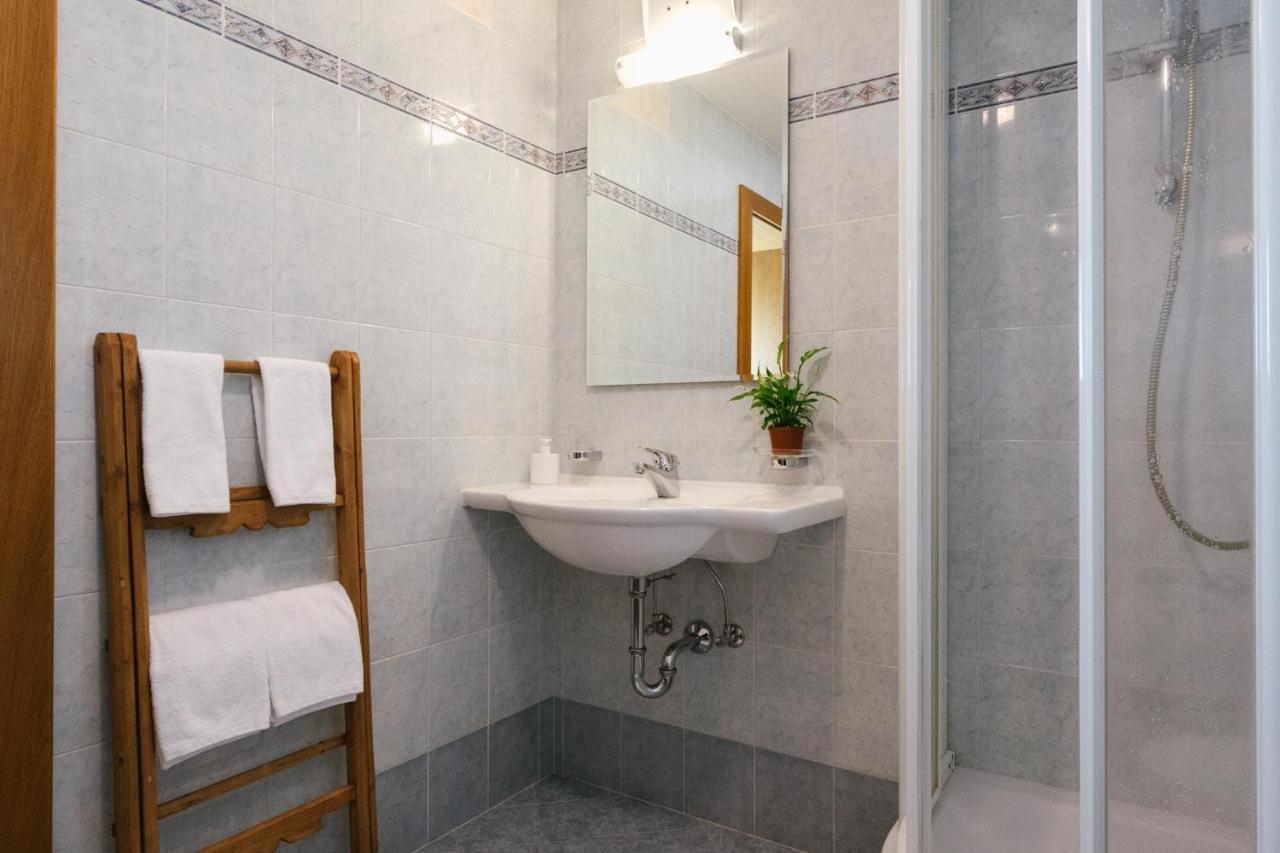 Garni Fany Bed & Breakfast Colfosco Luaran gambar